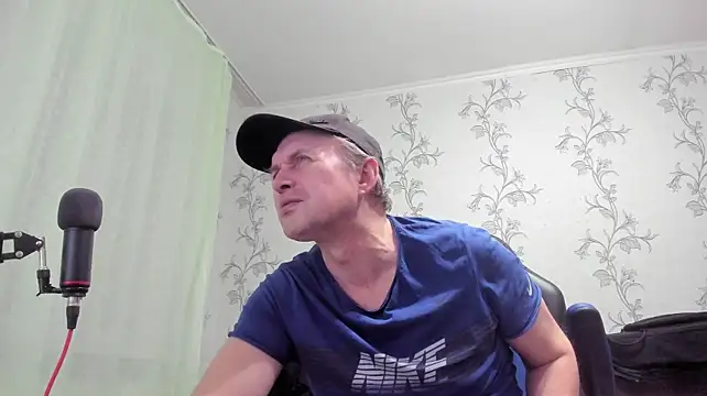 SanFrantsisko live cam on StripChat