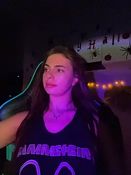 CurlyLara live sex cam