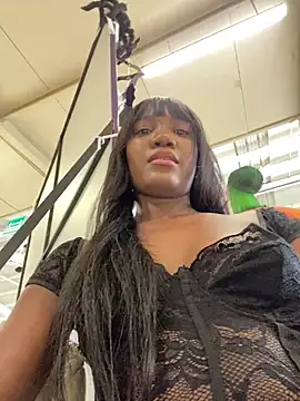 karly_titis live cam on StripChat