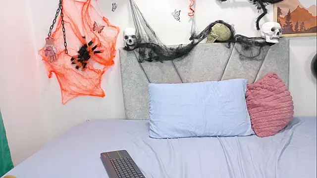 Selena_Gold11