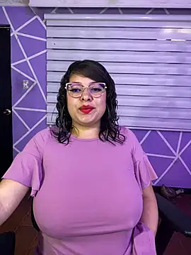 MiiaaJoness