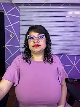 MiiaaJoness
