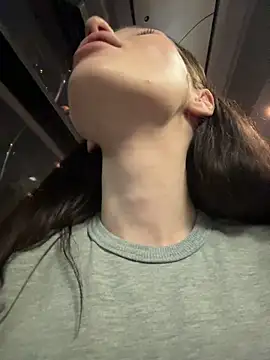 -missbehaving- webcam