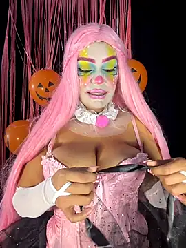 Sara-77 webcam model
