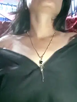 Ava_Ember_J1 live cam on StripChat