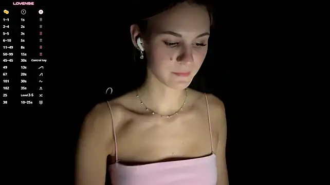 LianaLuecke, modelo webcam