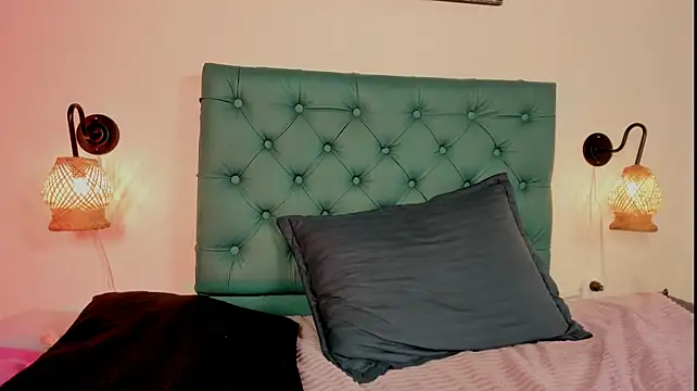 van_angel_ live cam on StripChat