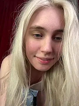 lovelymiu (Ask my age) - add oil on my big butt+very hot twerk