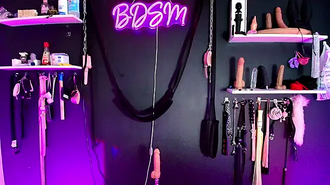 VictoryaLiah_BDSM