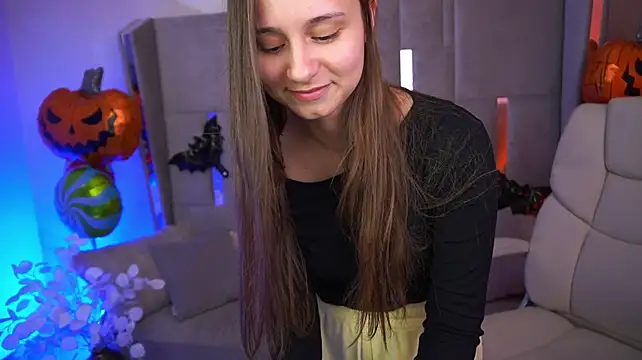 TinyNatalie