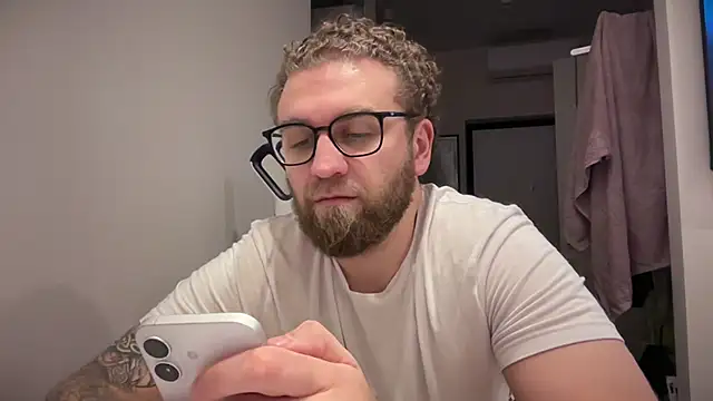 Bear_bear_ live cam
