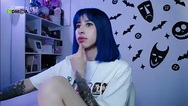 dakota_senju live cam on StripChat