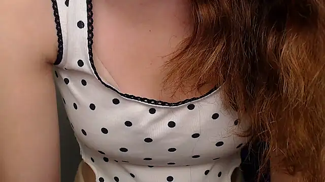 StellaCRL live cam on StripChat