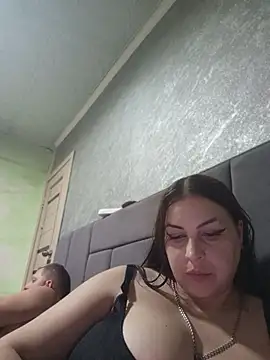 Greta_Tamar live cam on StripChat