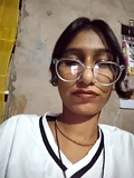 komal_0143 (F teen) - full open show