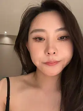momo-anqi (F young) - 新人期不开票，加入王子享不定时免费王子秀