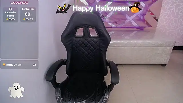 KiaraStar_ch live cam on StripChat
