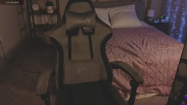 LaslyAngel