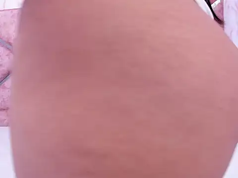 Mia_Kiss26