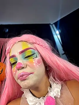 Sara-77 in webcam