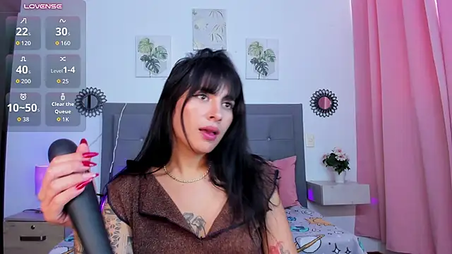 Luna_Zahara webcam