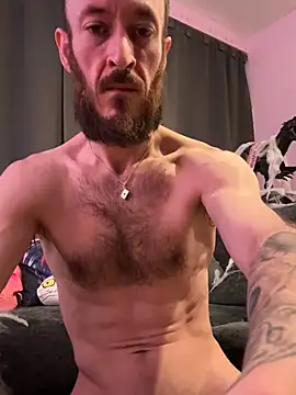 IRISHLONGDONG