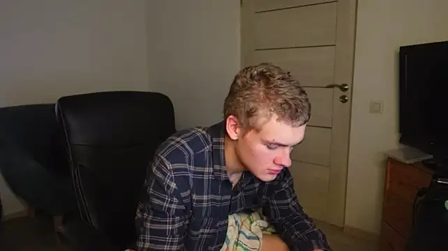 Chris_Holt