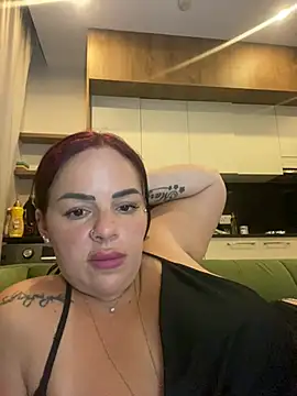 Kiara_Knightz en live webcam