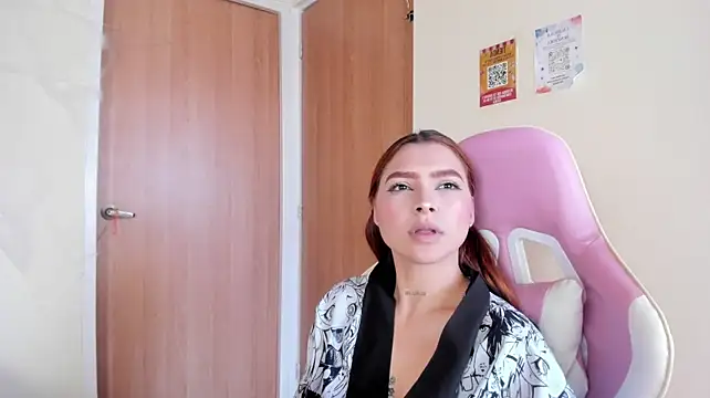 Ziahart, modelo webcam