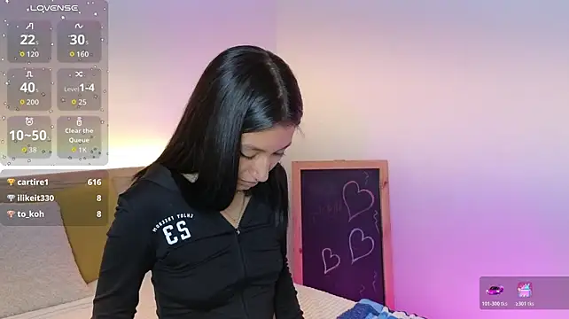 Lia_Cruz live cam on StripChat