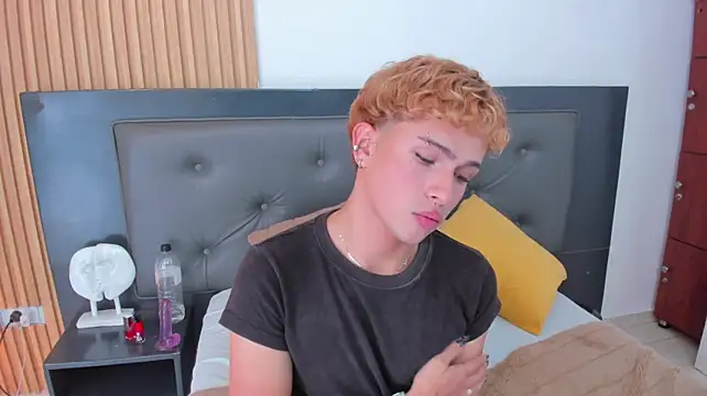 RyanFox1's live cam