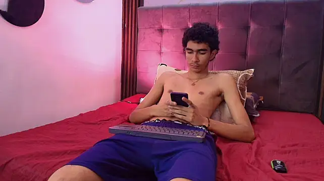 Cam_stom