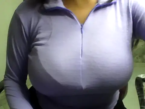 shanaya__08 live cam on StripChat