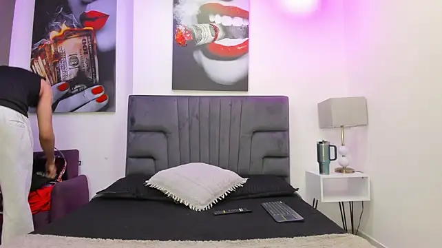 Dean_aimee webcam model