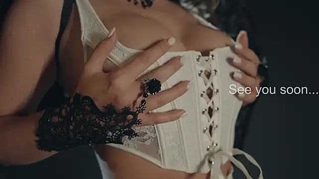 freyacherie (F young) - bra or panties off?