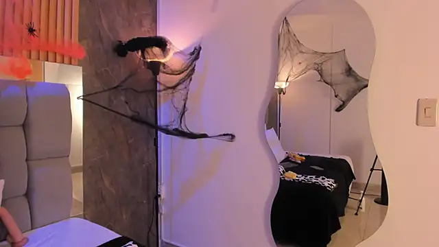 ariana_smith04