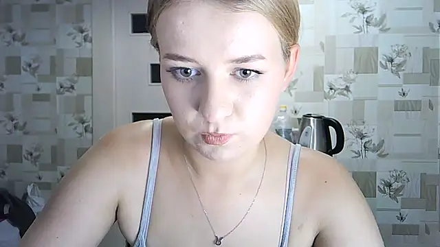 yanochka69 live cam on StripChat