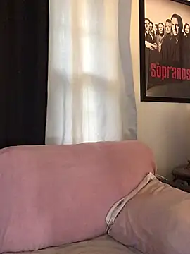 SidneyRaee live cam preview