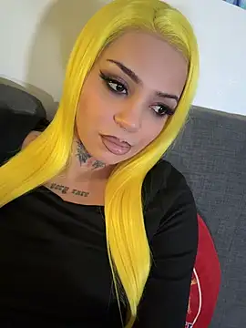 KiraQuinn1