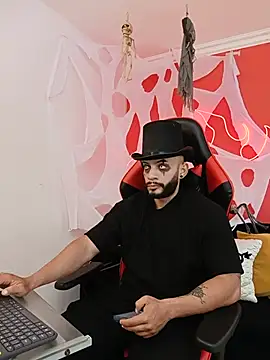 Mike_savage3 live cam preview