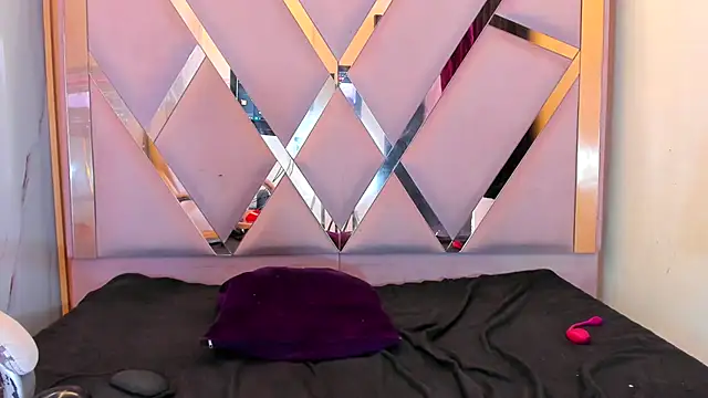 BustyyJuicy_Rs