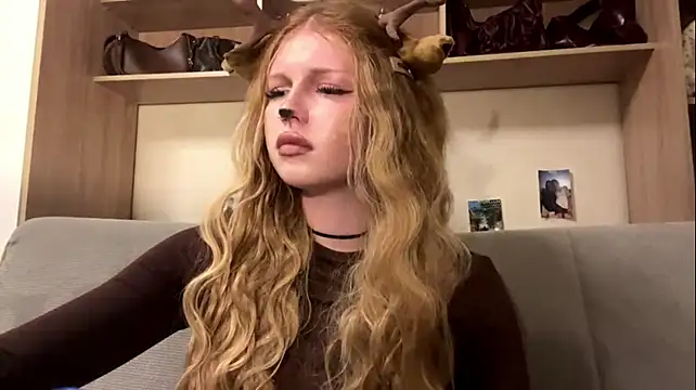 ShantaySteeves live cam preview