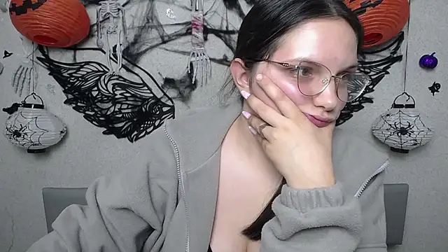 LeilaW00d