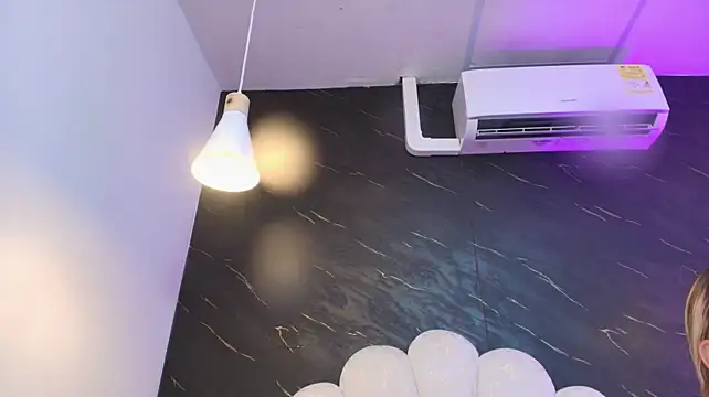 _MiaBrown_