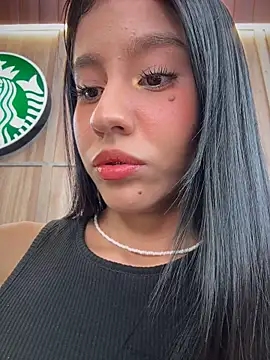 Alejandra_ospina webcam