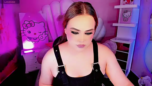 Mia-Isabella69