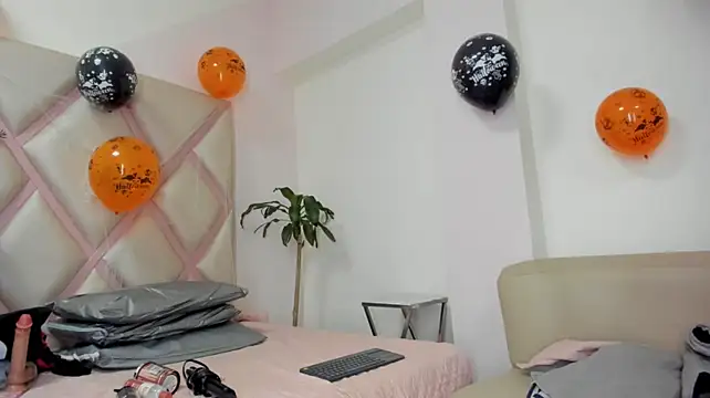 elena_hoot
