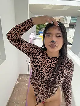 RosieChell_ in webcam