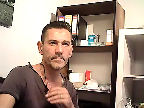 mastercharisma35, modelo de webcam