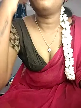 Tamil_Kavitha, modèle webcam